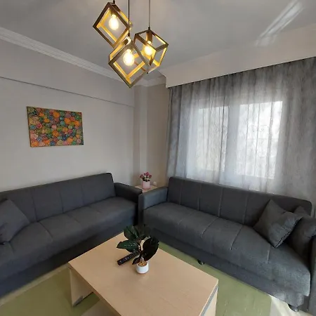 Konstantina's Center Apartamento *